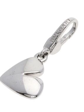 Authentic Bvlgari 18K White Gold Heart Charm Pendant Clip - Pre owned.
